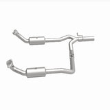MagnaFlow direct-fit catalytic converter fits 2009-2019 Ford E-350 Super Duty and 2009-2013 Ford E-250, this and / Compliant stainless steel CARB compliant OBDII