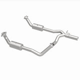 MagnaFlow direct-fit catalytic converter fits 2009-2019 Ford E-350 Super Duty and 2009-2013 Ford E-250, this and / Compliant stainless steel CARB compliant OBDII