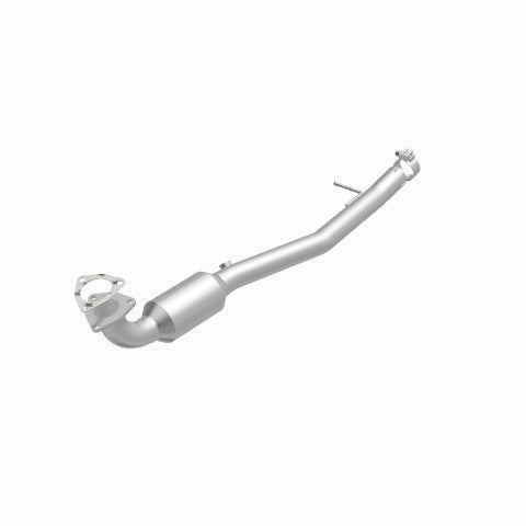 MagnaFlow direct-fit catalytic converter fits 2007-2009 Land Rover Range Rover stainless steel CARB compliant