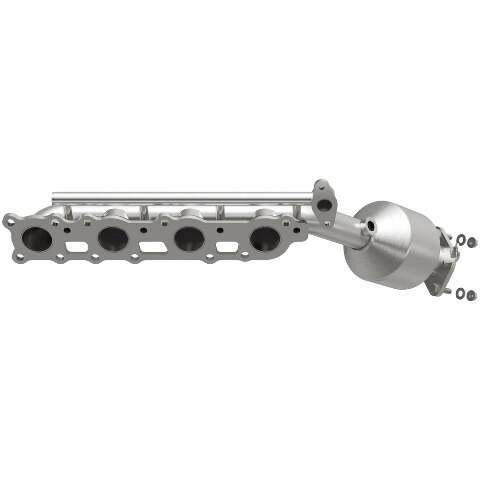 MagnaFlow direct-fit catalytic converter for 2016-2017 Lexus stainless steel CARB compliant