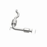 MagnaFlow direct-fit catalytic converter fits 02 Volkswagen Eurovan 2.8L stainless steel Federal EPA compliant OBDII 23181