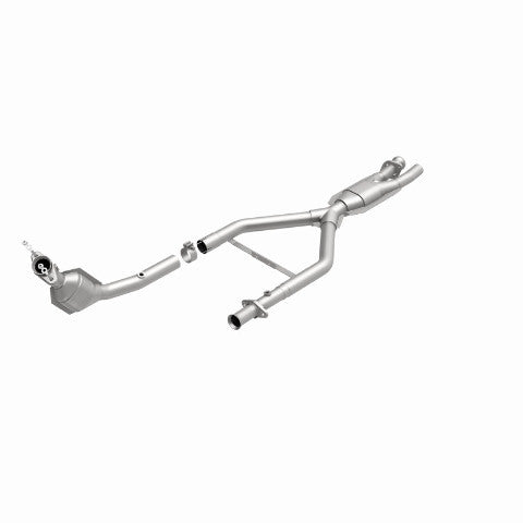 MagnaFlow direct-fit catalytic converter fits 1996-1998 Lincoln Mark VIII stainless steel CARB compliant 23187