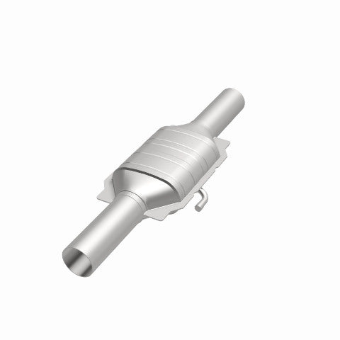 MagnaFlow direct-fit catalytic converter for 1992-1994 Jeep 2.5 inch inlet/outlet stainless steel Federal EPA compliant OBDII 23223