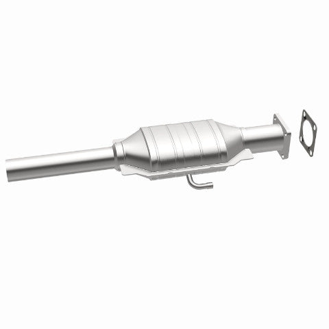MagnaFlow direct-fit catalytic converter for 1984-1986 Dodge Cherokee stainless steel Federal EPA compliant OBDII 23224