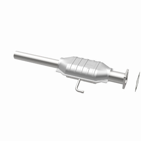 MagnaFlow direct-fit catalytic converter for 1987-1990 Jeep Wrangler 2.5 inch inlet/outlet stainless steel Federal EPA compliant OBDII 23225