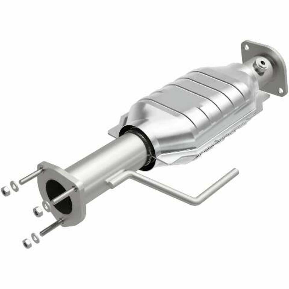 MagnaFlow direct-fit catalytic converter for 2000-2003 Jeep Wrangler stainless steel CARB compliant 23297