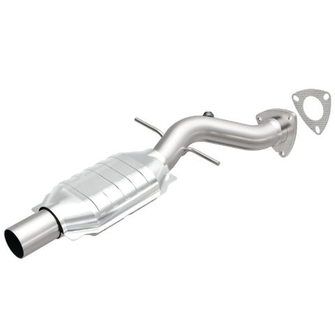 MagnaFlow direct-fit catalytic converter fits 1995 Chevrolet Blazer and 1995 GMC Jimmy and 1995 Chevrolet GM Blazer stainless steel CARB compliant 23416