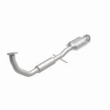MagnaFlow direct-fit catalytic converter fits 1996-1997 Saturn SL2, Saturn SC2, and additional vehicles. Avoid potential exhaust leaks by using the included gaskets to get a proper