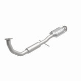 MagnaFlow direct-fit catalytic converter fits 1996-1997 Saturn SL2, Saturn SC2, and additional vehicles. Avoid potential exhaust leaks by using the included gaskets to get a proper