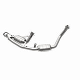 MagnaFlow direct-fit catalytic converter for 1996-1999 Ford stainless steel Federal EPA compliant OBDII 23523