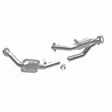 MagnaFlow direct-fit catalytic converter for 1996-1999 Ford stainless steel Federal EPA compliant OBDII 23534