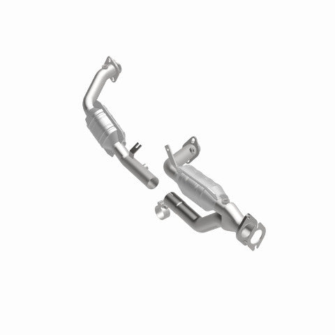 MagnaFlow direct-fit catalytic converter for 1996-1999 Ford stainless steel Federal EPA compliant OBDII 23534