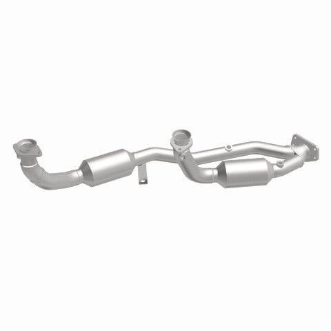MagnaFlow direct-fit catalytic converter for 1999-2000 Ford stainless steel Federal EPA compliant OBDII 23542