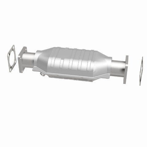 MagnaFlow direct-fit catalytic converter for 1981-1995 Chevy stainless steel CARB compliant 23652