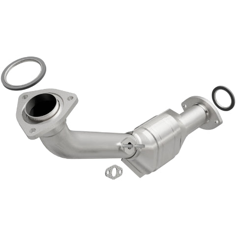 MagnaFlow direct-fit catalytic converter for 1999-2004 Toyota Tacoma 2.4L stainless steel Federal EPA compliant OBDII 23758