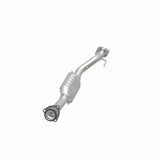 MagnaFlow direct-fit catalytic converter fits 2002-2005 Chevrolet Trailblazer, GMC Envoy, and additional vehicles. Avoid potential exhaust leaks by using the included gaskets to ge