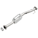 MagnaFlow direct-fit catalytic converter fits 2002-2005 Chevrolet Trailblazer, GMC Envoy, and additional vehicles. Avoid potential exhaust leaks by using the included gaskets to ge