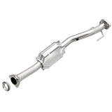 MagnaFlow direct-fit catalytic converter fits 2002-2005 Chevrolet Trailblazer, GMC Envoy, and additional vehicles. Avoid potential exhaust leaks by using the included gaskets to ge