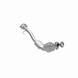 MagnaFlow direct-fit catalytic converter fits 2008-2009 Chevrolet Trailblazer, GMC Envoy, and additional vehicles. Avoid potential exhaust leaks by using the included gaskets to ge