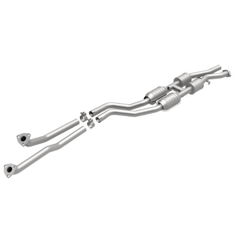 MagnaFlow direct-fit catalytic converter for 1996-1999 BMW stainless steel CARB compliant 24021
