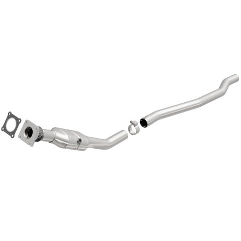 MagnaFlow direct-fit catalytic converter fits 2001-2004 Chrysler Town and 2001-2004 Country and Dodge Grand Caravan stainless steel CARB compliant 24074