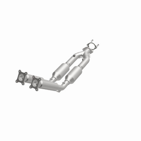 MagnaFlow direct-fit catalytic converter fits 1999-2001 Volvo S80 stainless steel Federal EPA compliant OBDII 24156