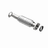 MagnaFlow direct-fit catalytic converter fits 04 Toyota Sienna 3.3L stainless steel Federal EPA compliant OBDII 24158
