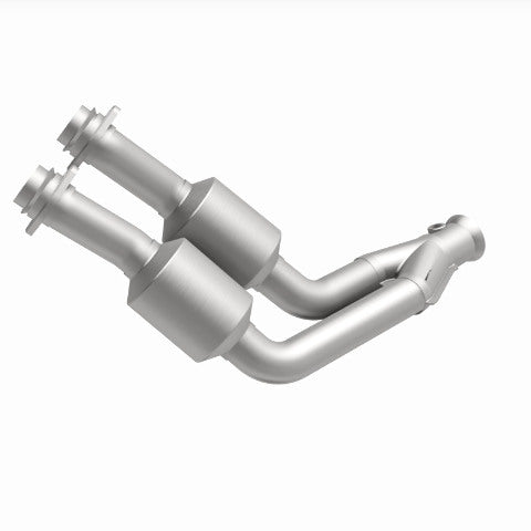 MagnaFlow direct-fit catalytic converter fits 1990-1997 Jaguar Vanden Plas 4.0L and 1990-1997 Jaguar XJ6 4.0L stainless steel Federal EPA compliant OBDII 24226