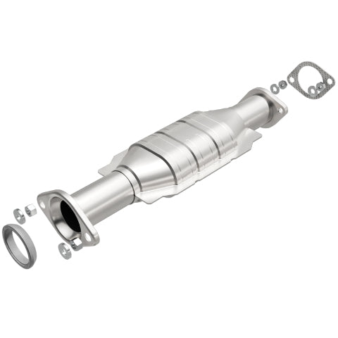 MagnaFlow direct-fit catalytic converter fits 2001-2002 Montero 3.5L Rear 3.5L stainless steel CARB compliant 24239