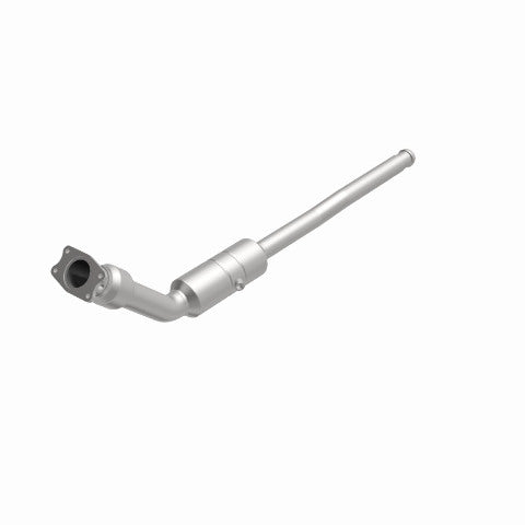 MagnaFlow direct-fit catalytic converter fits 2000 Volvo S70 and 2000 Volvo V70 and 2000 Volvo S70 2.4L stainless steel Federal EPA compliant OBDII 24299