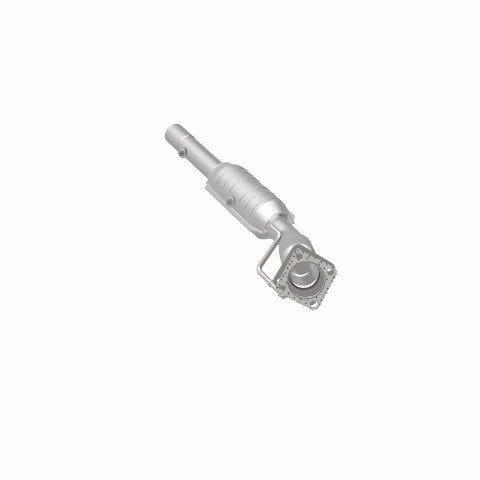 MagnaFlow direct-fit catalytic converter for 2006-2008 VW 2.5L stainless steel CARB compliant 24320