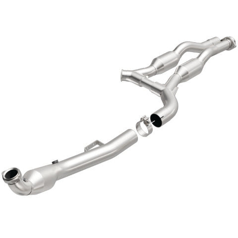 MagnaFlow direct-fit catalytic converter for 2003-2006 Mercedes driver side stainless steel CARB compliant 24334