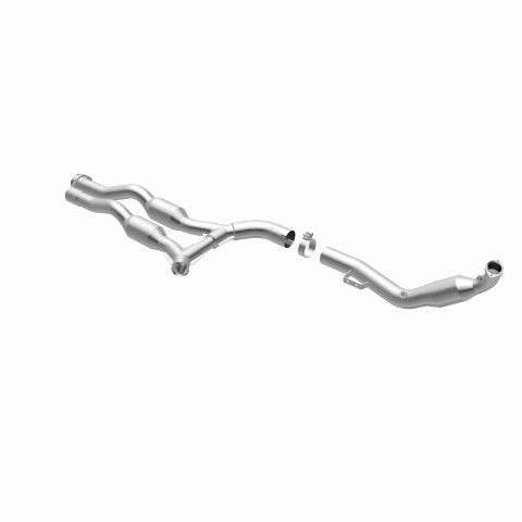 MagnaFlow direct-fit catalytic converter for 2003-2006 Mercedes driver side stainless steel CARB compliant 24334