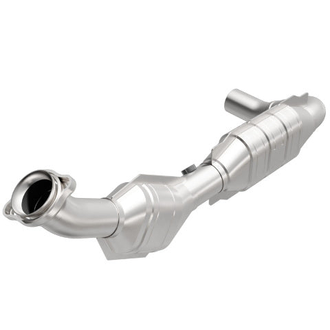 MagnaFlow direct-fit catalytic converter fits 2003-2004 Ford Expedition 4.6L and 2003-2004 Exped 4.6L driver side 4.6L driver side stainless steel Federal EPA compliant OBDII 24440
