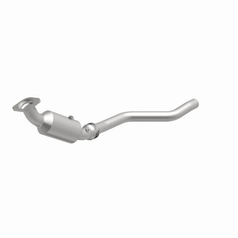 MagnaFlow direct-fit catalytic converter fits 2006-2018 Dodge Charger, 2005-2018 Chrysler 300, and additional vehicles. Hardware is included to eliminate the hassle of working with