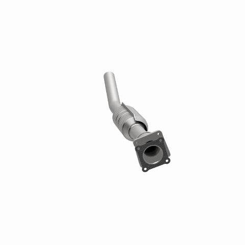 MagnaFlow direct-fit catalytic converter fits 2001-2008 PT Cruiser 2.4L stainless steel Federal EPA compliant OBDII 26207