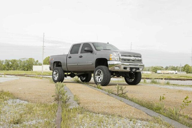 Fits Chevy/GMC 1500 (07-13) 7.5 Inch Lift Kit; M1 Struts/M1; 26440