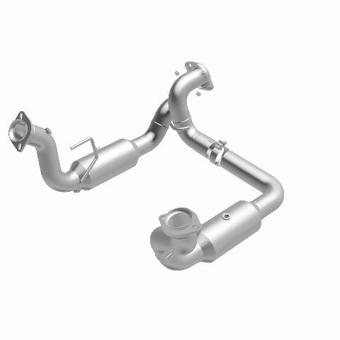 MagnaFlow direct-fit catalytic converter fits 2020-2022 Ford F-250 Super Duty and Ford F-350 Super Duty, this and / Compliant stainless steel CARB compliant OBDII 280246