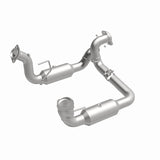 MagnaFlow direct-fit catalytic converter fits 2020-2022 Ford F-250 Super Duty and Ford F-350 Super Duty, this and / Compliant stainless steel CARB compliant OBDII 280246