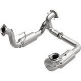 MagnaFlow direct-fit catalytic converter fits 2020-2022 Ford F-250 Super Duty and Ford F-350 Super Duty, this and / Compliant stainless steel CARB compliant OBDII 280246