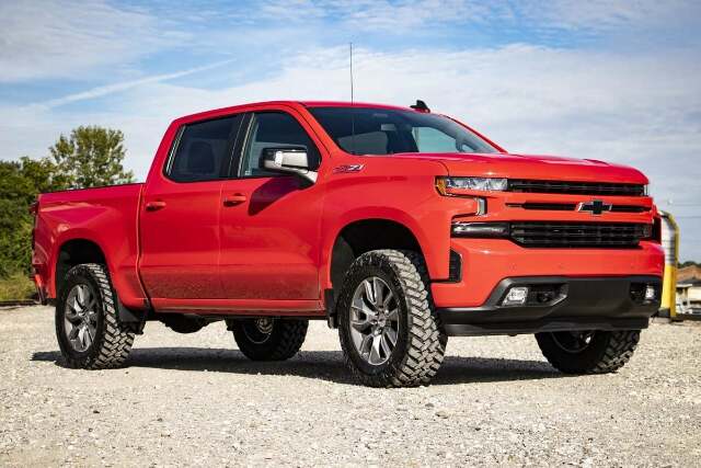 Fits Chevy Silverado 1500 2&4WD (2022-2024) 3.5" Lift Kit; Rear Mono Leaf; 28230