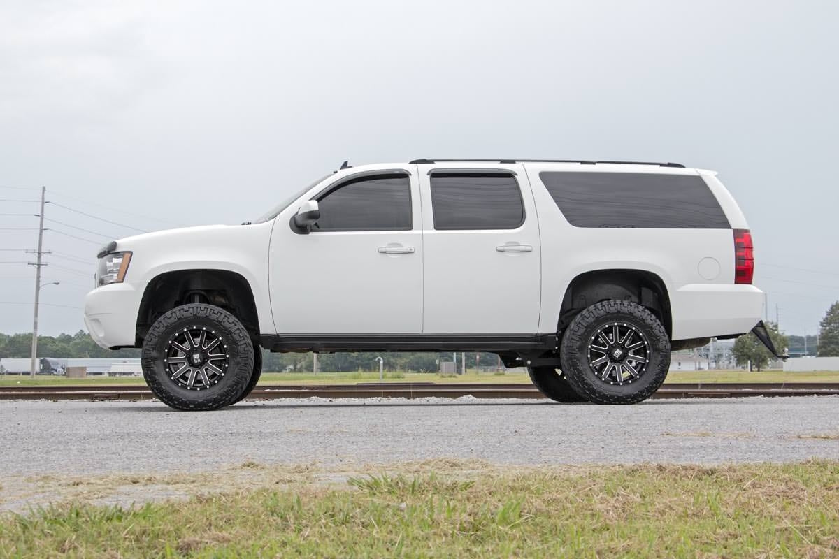 Fits Chevy/GMC SUV 1500 2WD/4WD (2007-2014) 7 Inch Lift Kit; N3 Struts; 28701