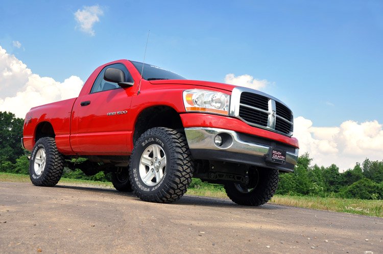 Lift kit for 2006-2008 Dodge by Rough Country