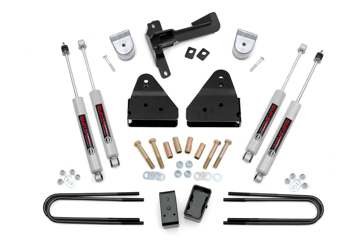 Suspension lift kit for 2008-2010 Ford Super Duty by Rough Country