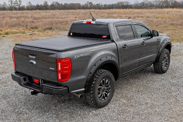 Fits Ford Ranger 2WD/4WD (2019-2023) Soft Roll Up Bed Cover; 5' Bed; 42219500