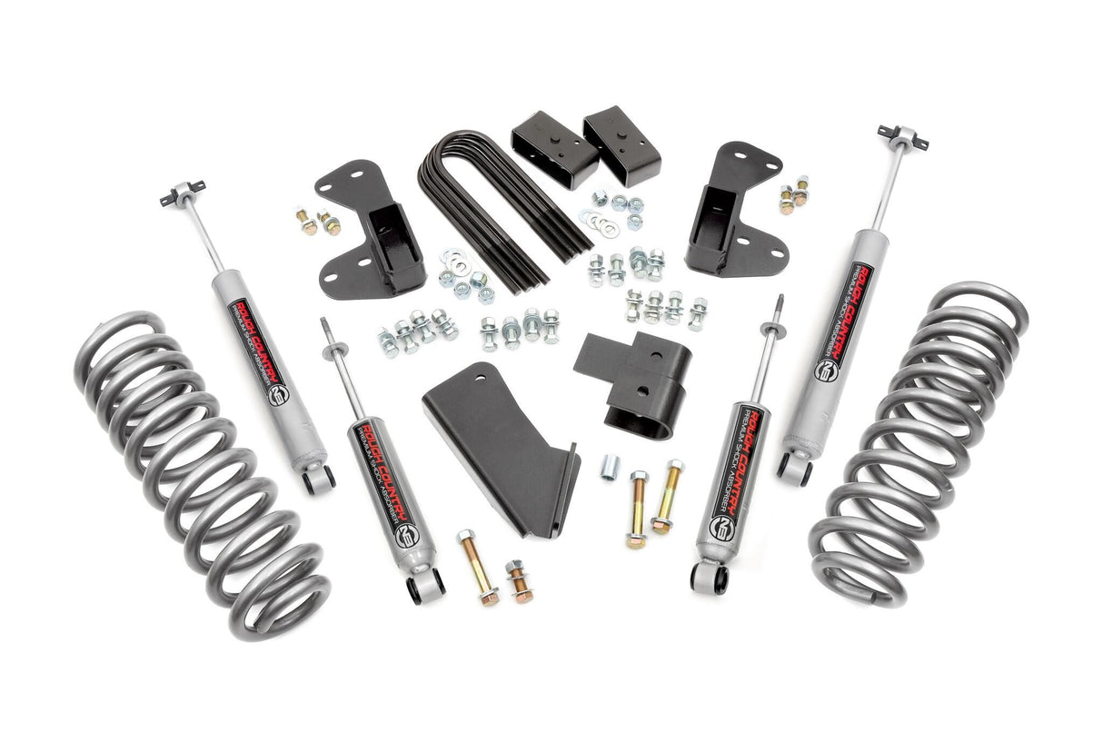 Fits Ford Bronco 4WD (1980-1996) 2.5 Inch Lift Kit; 42530