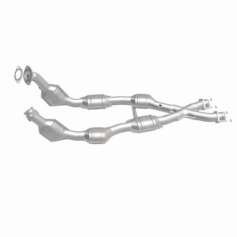 MagnaFlow direct-fit catalytic converter for 1996-1998 Ford Mustang stainless steel CARB compliant 441115