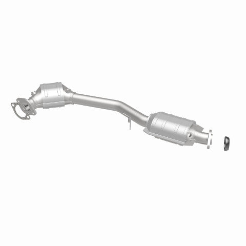 MagnaFlow direct-fit catalytic converter for 2000-2005 Subaru stainless steel CARB compliant 444043