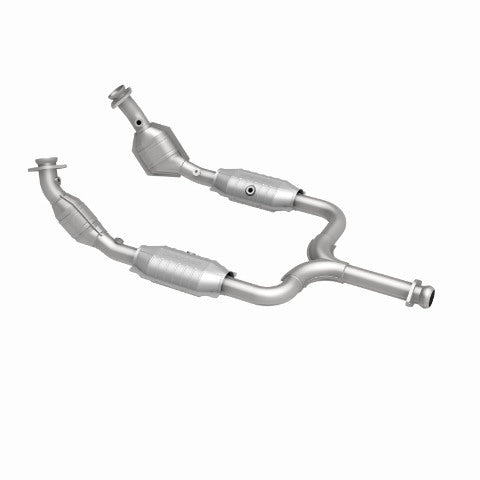 MagnaFlow direct-fit catalytic converter for 2002-2004 Ford Mustang stainless steel CARB compliant 444063