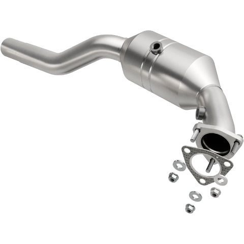MagnaFlow direct-fit catalytic converter fits 2002-2005 Porsche 911 driver side driver side stainless steel CARB compliant 444066